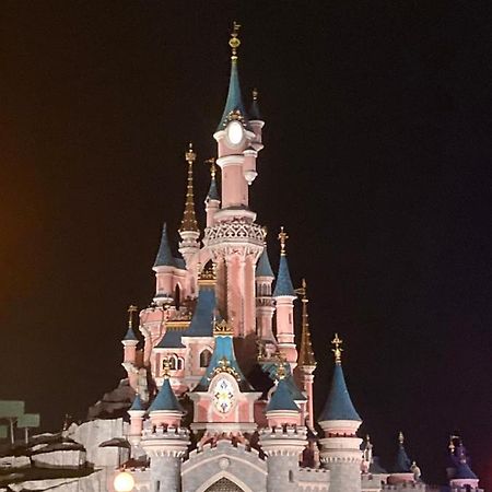 Maison 2 Pieces A 15 Minutes De Disney Lejlighed Thorigny-sur-Marne Eksteriør billede