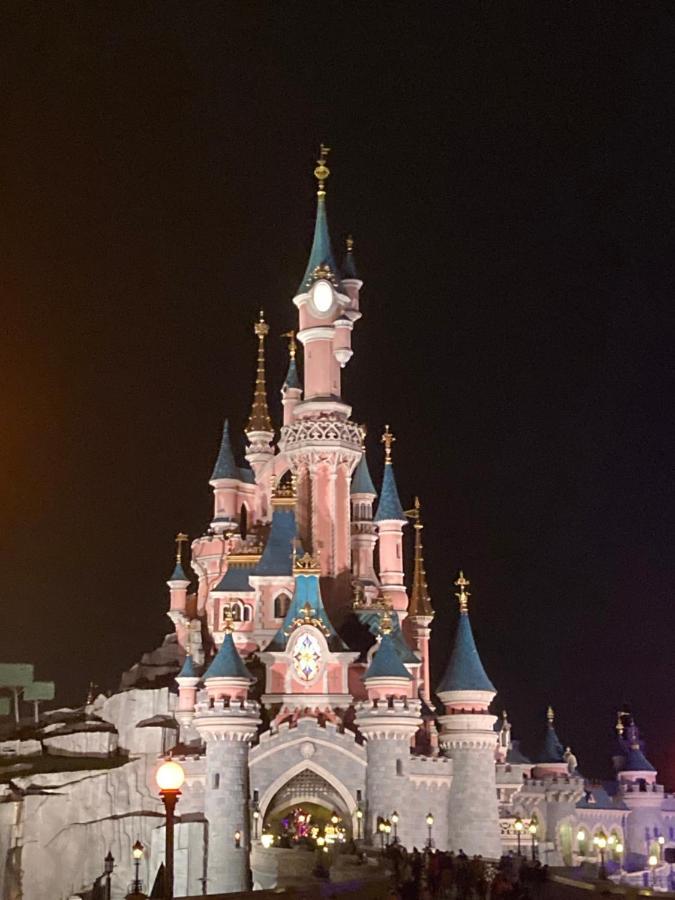 Maison 2 Pieces A 15 Minutes De Disney Lejlighed Thorigny-sur-Marne Eksteriør billede